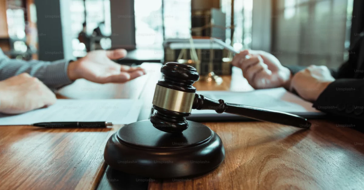 VA Benefits vs. Mesothelioma Lawsuits: Can You Do Both?